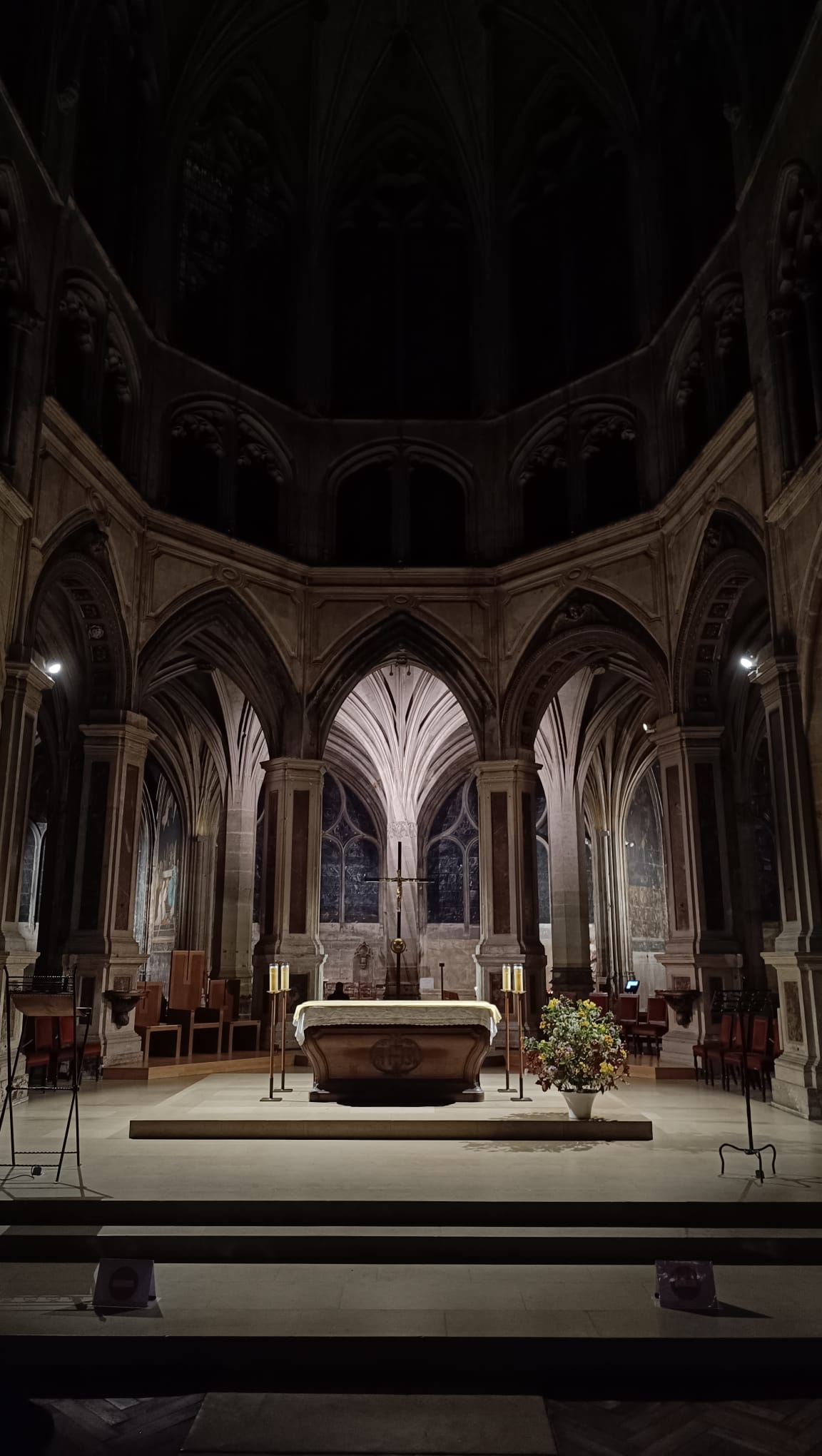 Photo de nous deux au musée de Cluny, le musée du Moyen Age.